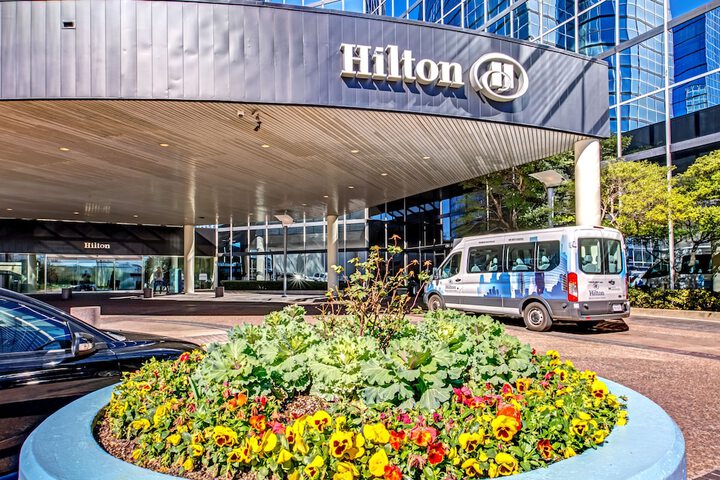 Shopping center shuttle