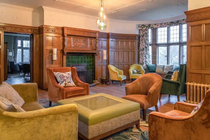 Lobby Entry