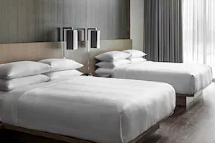 Room 4 of 47