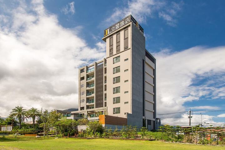 Hotel 54 of 60