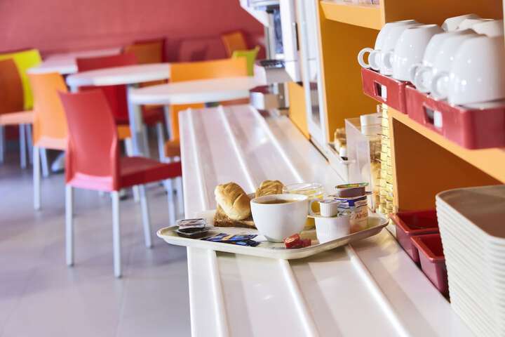 Breakfast/Coffee Service 19 of 31