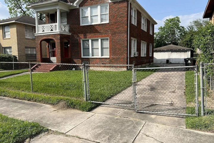Photo of Cozy Downtown 2 Bedroom home