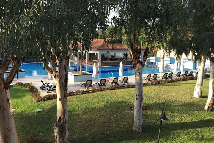 Pool Hotel
