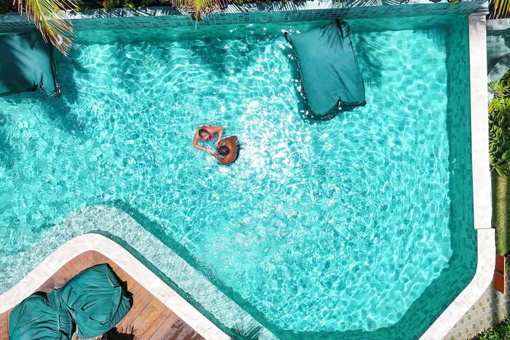 Pool 30 of 53