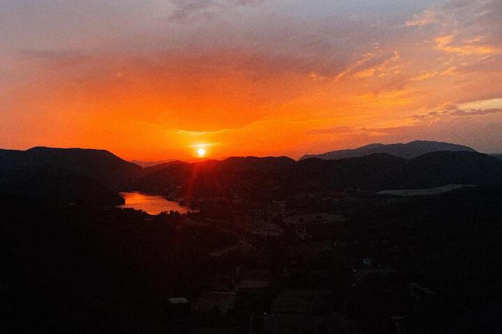 General 4 of 100