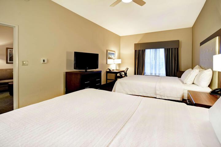 1 King Bed Studio Suite (16 of 29)