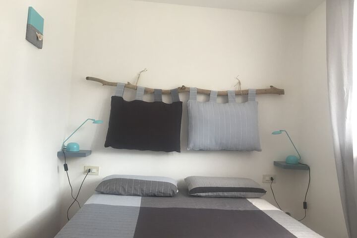 Room 5 of 47