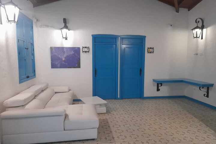 Room 11 of 41