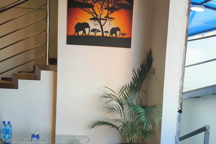 Room 8 of 13
