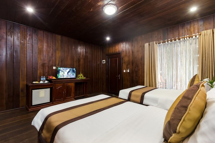 Room 30 of 79