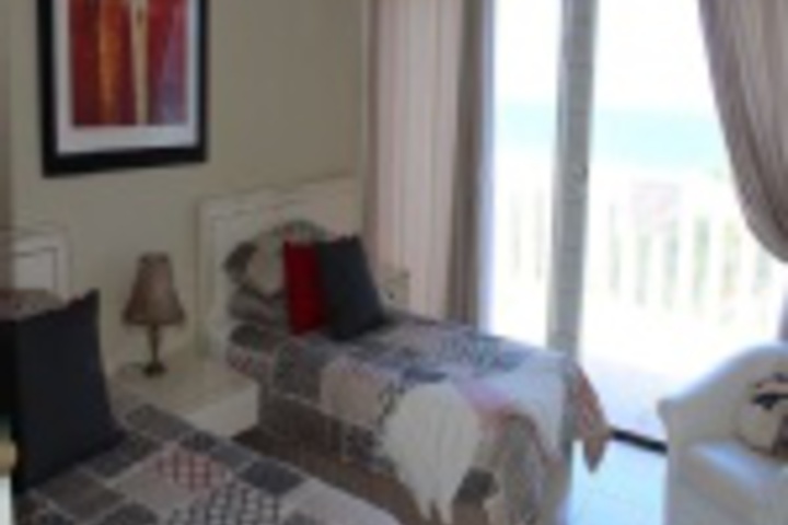Room 25 of 60