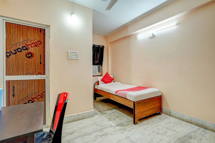 Room 19 of 29