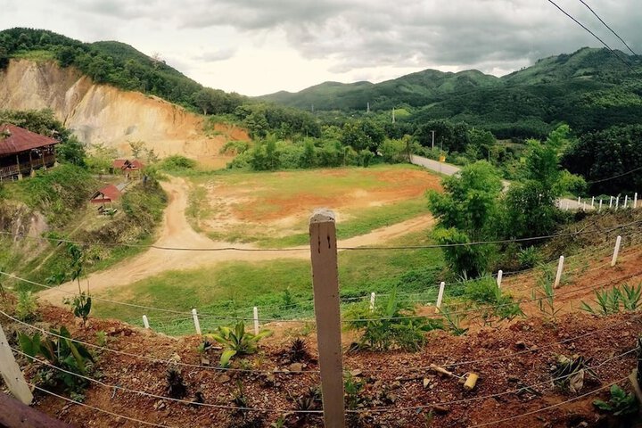 Property Grounds 10 of 15