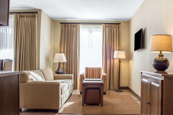 Room 14 of 107
