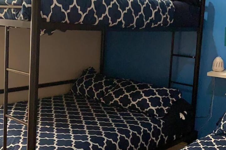 Room 136 of 214