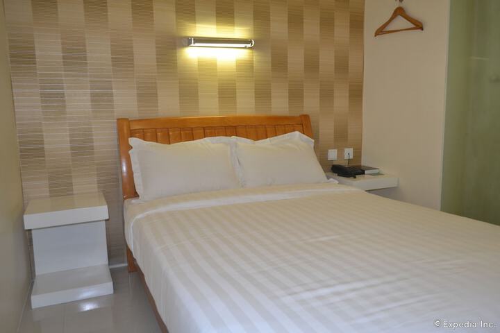 Room 19 of 52
