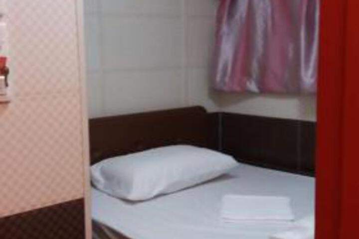 Piaget Hotel
