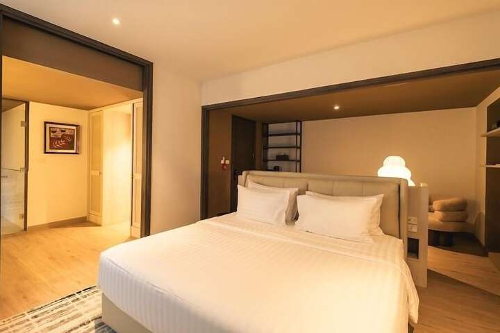 Room 14 of 73