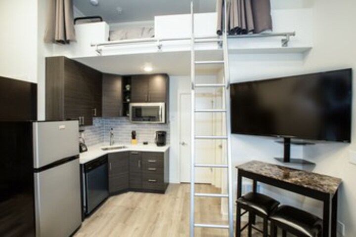 Modern Seattle Condo in Seattle, WA
