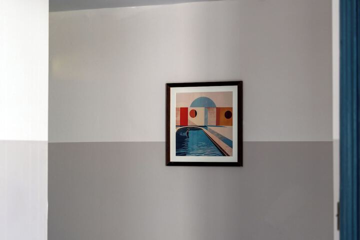 Room 51 of 143
