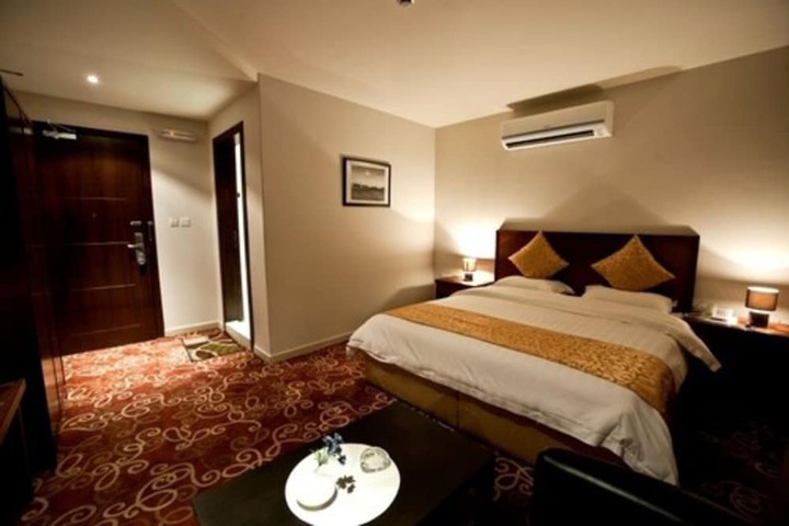 Room 19 of 45