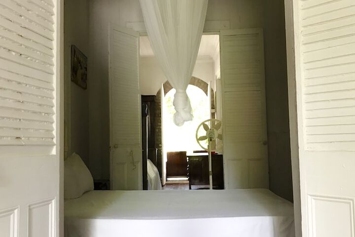 Room 78 of 155