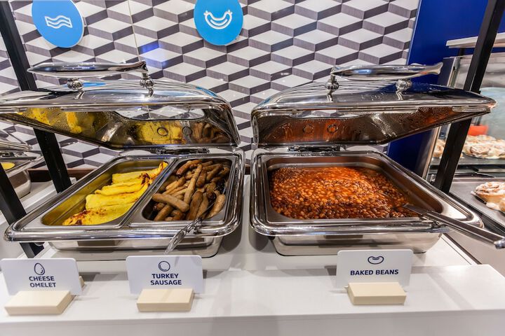 Breakfast/Coffee Service 80 of 106