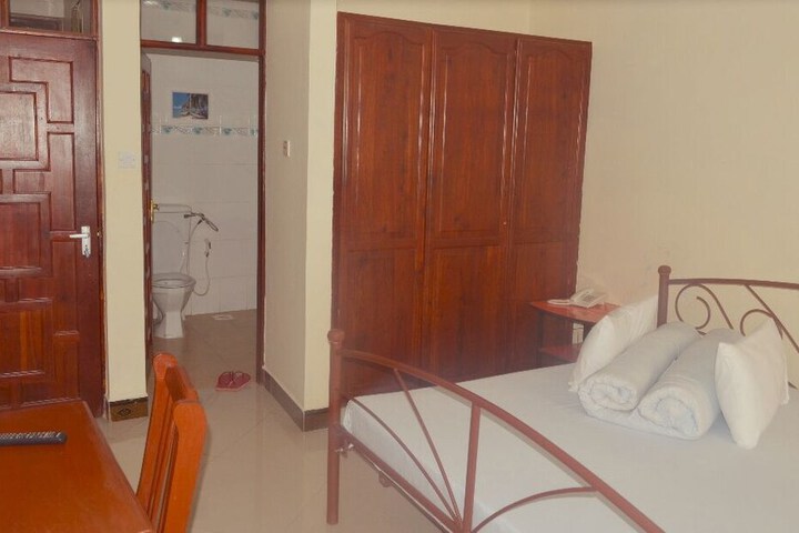 Room 7 of 45