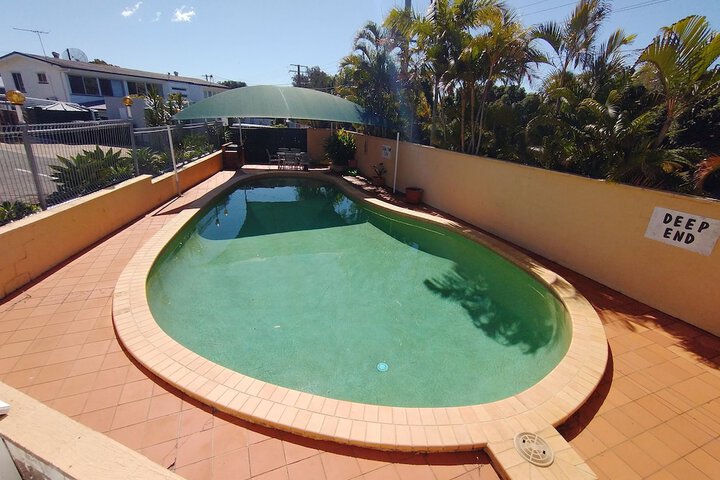 Pool 89 of 109
