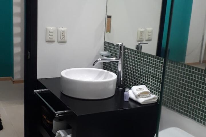 Room 7 of 123