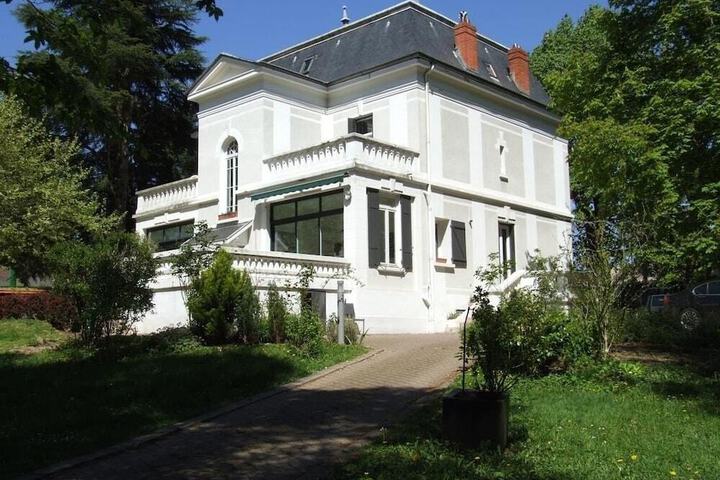 LORANGERIE CHAMBRES D'HOTES