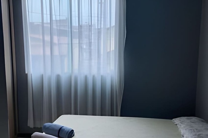 Room 16 of 50