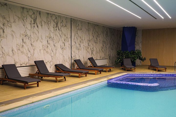 Pool 54 of 102