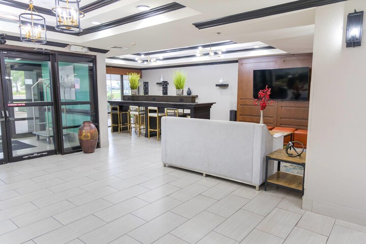 Guest Lobby