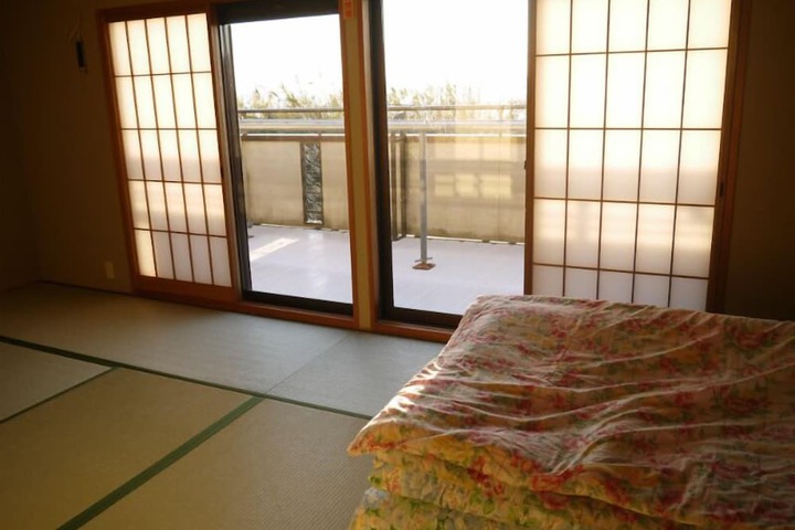 Room 3 of 14