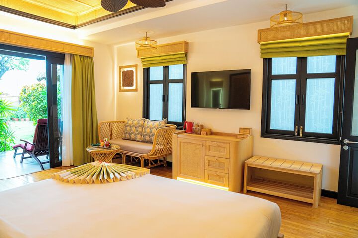 Room 9 of 181