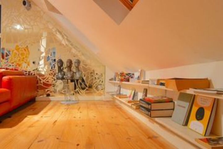 Room 14 of 15