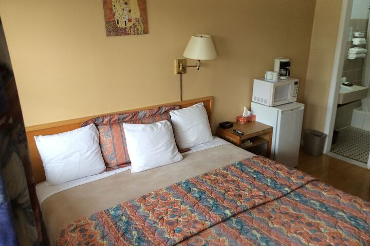 Room 12 of 45