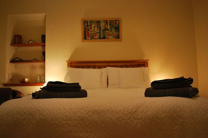 Room 10 of 17