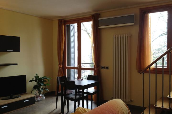 Room 17 of 35
