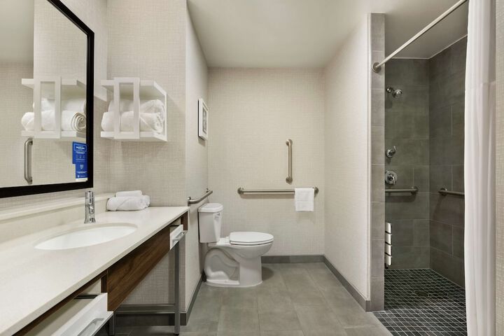 Bathroom shower