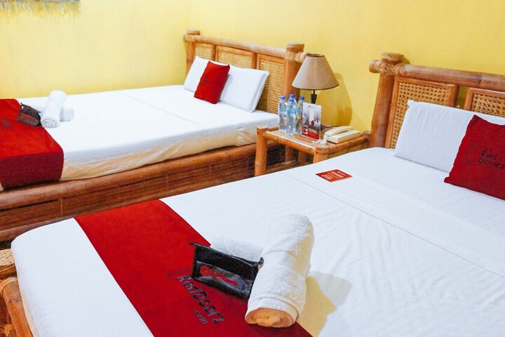 Room 2 of 30