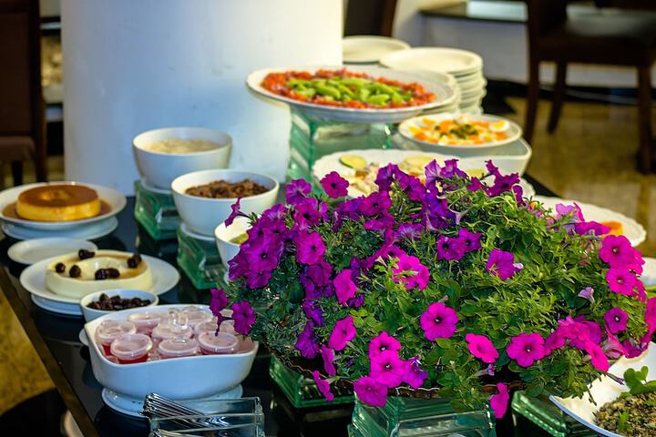 Dining 50 of 71