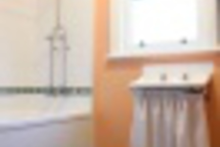 Room 64 of 360