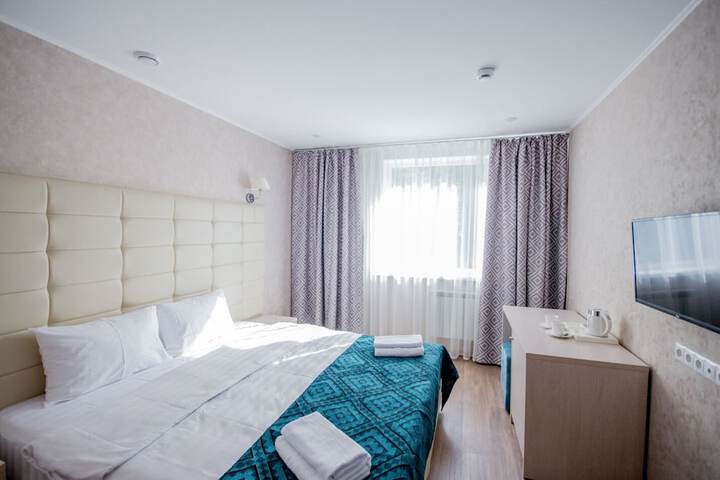 Room 10 of 48