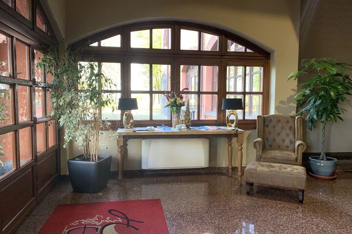 Lobby Entry