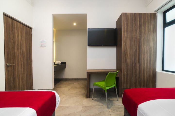 Room 9 of 54