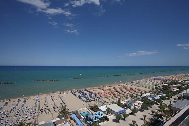 Hotel View 19 of 21