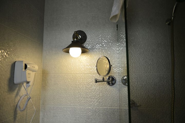 Room 29 of 52