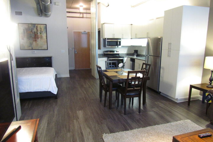 Room 12 of 23